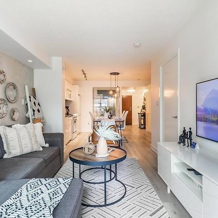 Luxury Suite Downtown Toronto Near Cn Tower Экстерьер фото