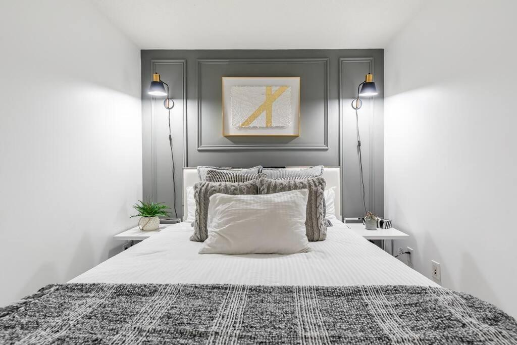 Luxury Suite Downtown Toronto Near Cn Tower Экстерьер фото