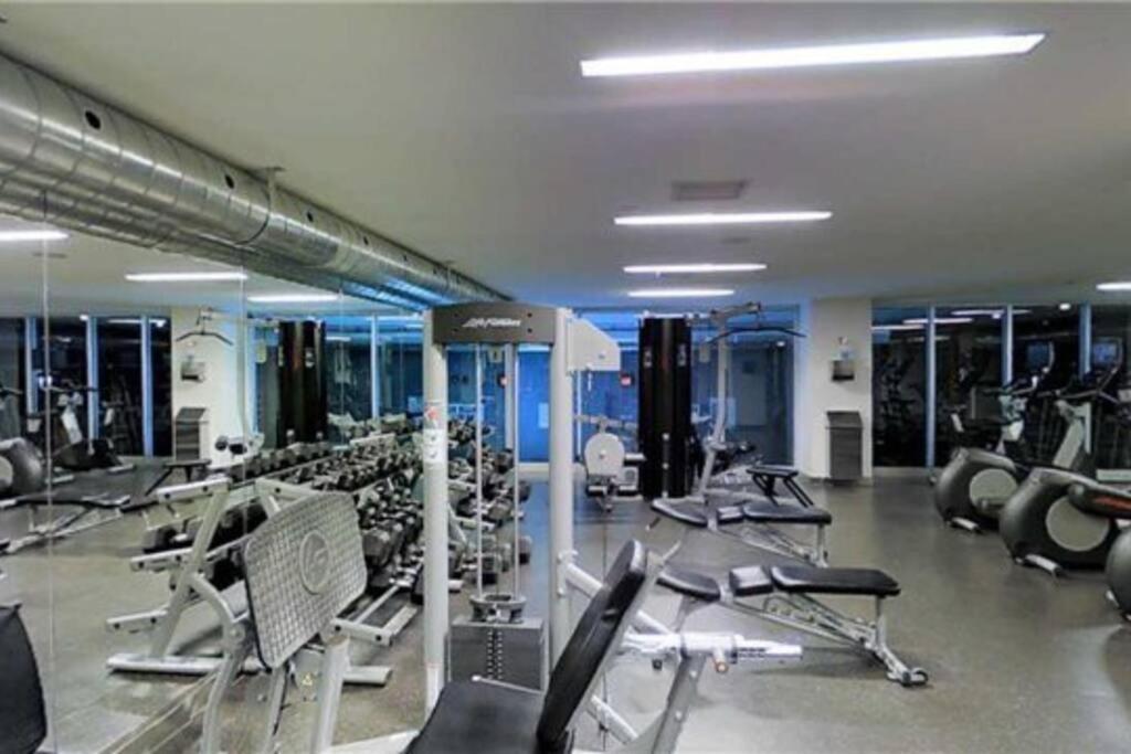 Luxury Suite Downtown Toronto Near Cn Tower Экстерьер фото