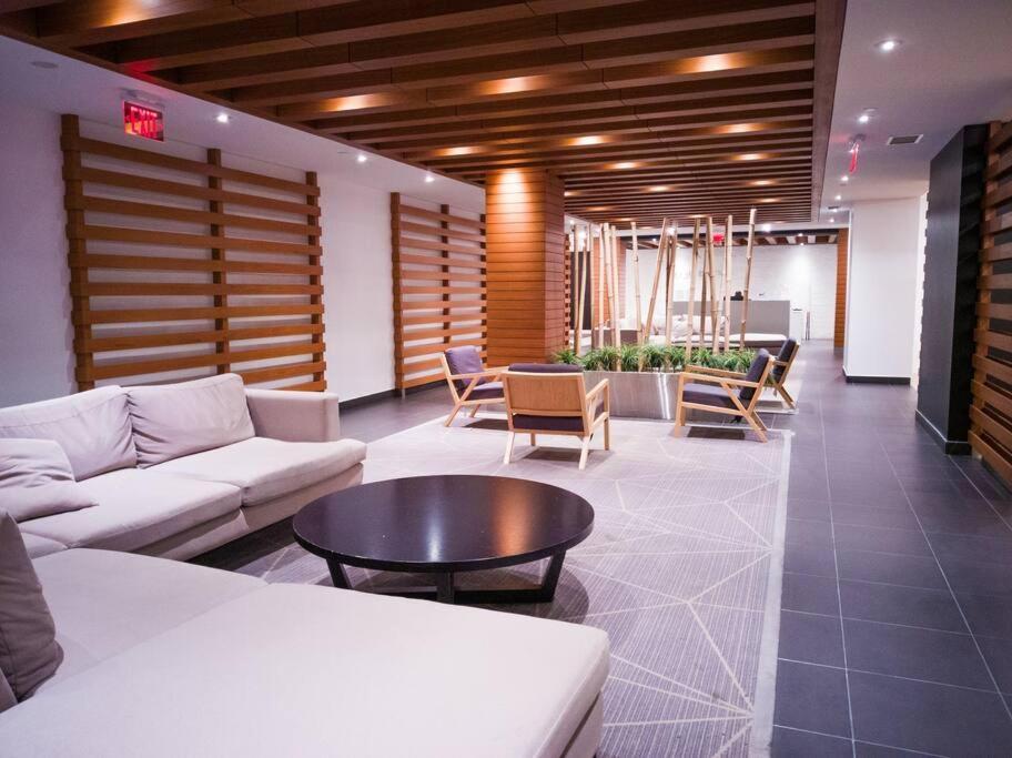Luxury Suite Downtown Toronto Near Cn Tower Экстерьер фото