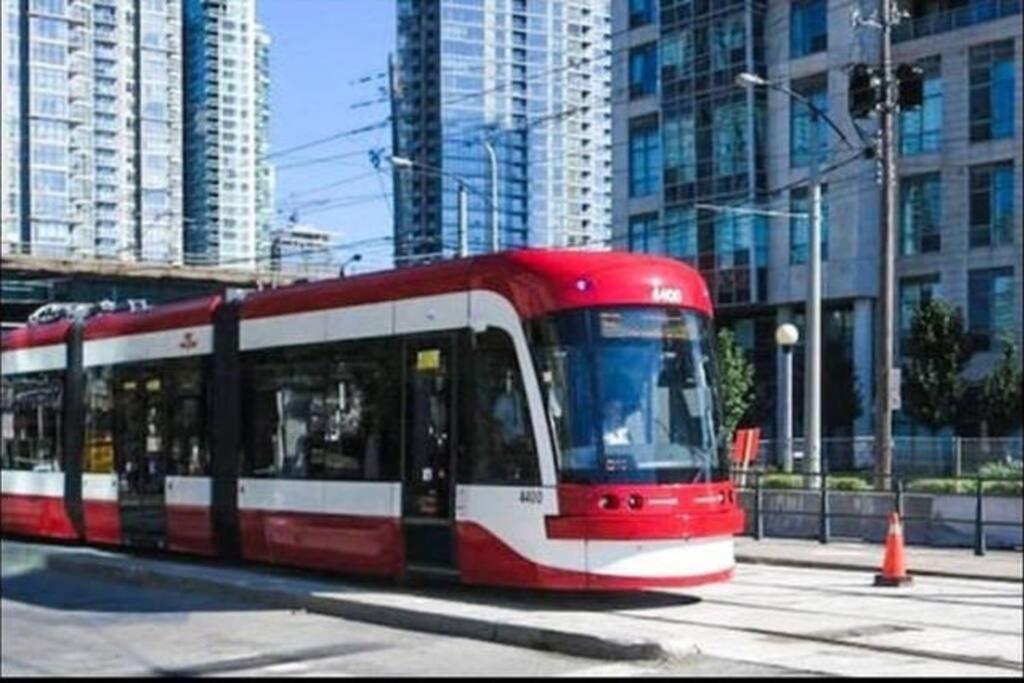 Luxury Suite Downtown Toronto Near Cn Tower Экстерьер фото