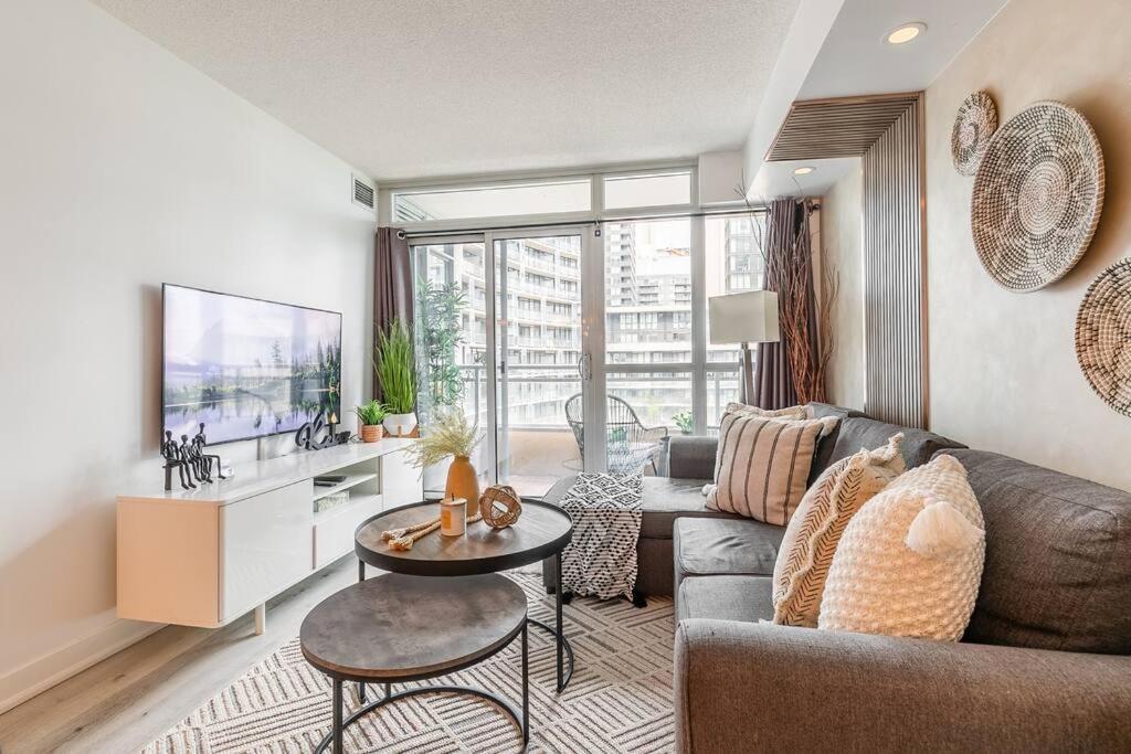 Luxury Suite Downtown Toronto Near Cn Tower Экстерьер фото