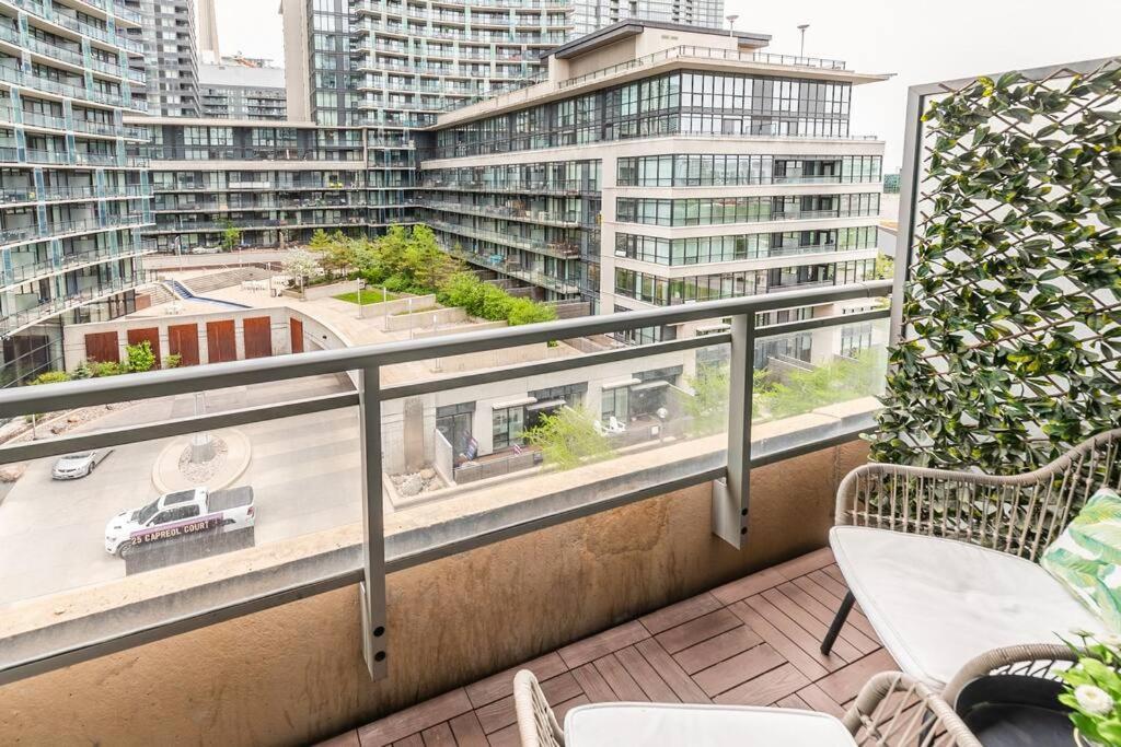 Luxury Suite Downtown Toronto Near Cn Tower Экстерьер фото